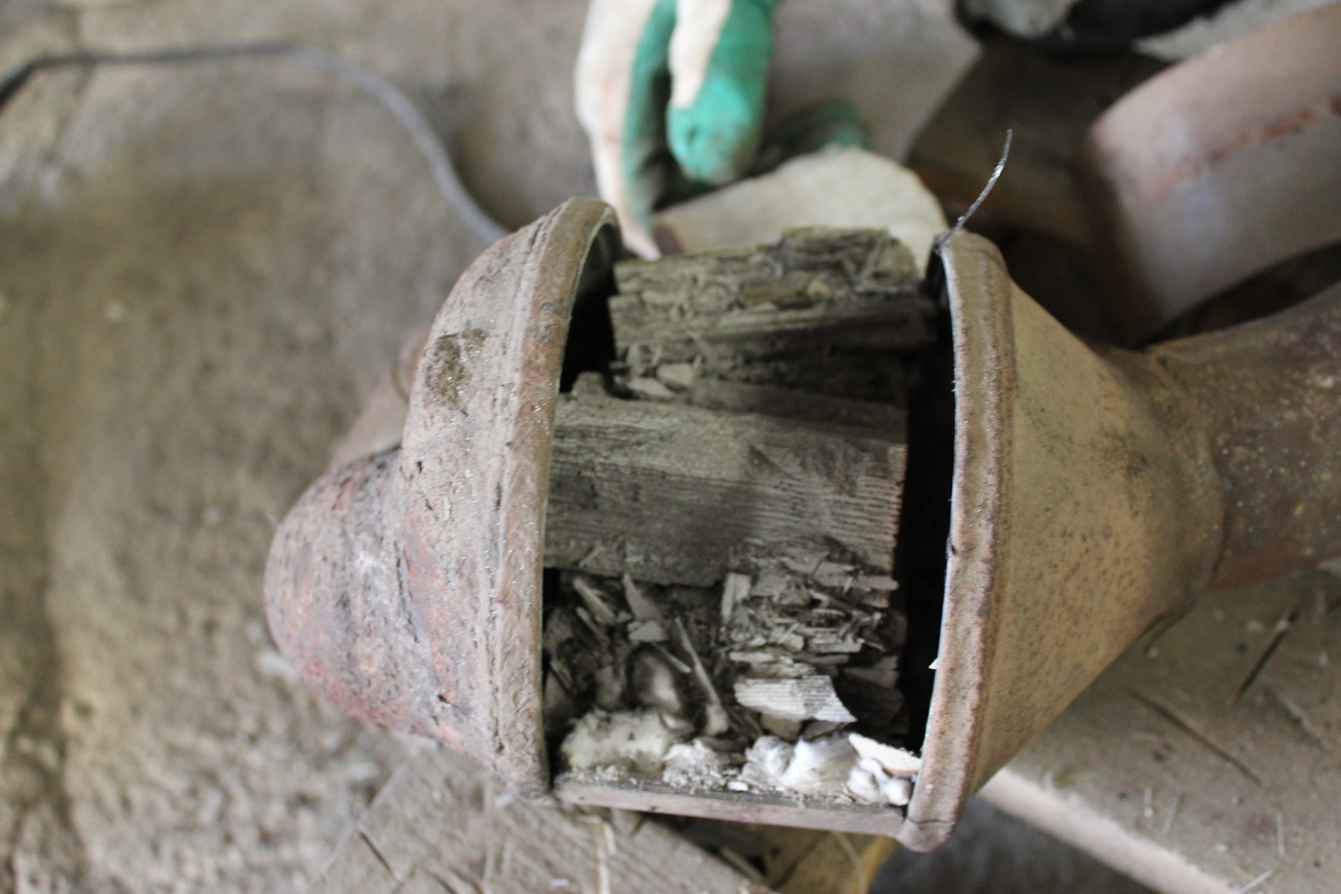 Дефектный каталитический нейтрализатор